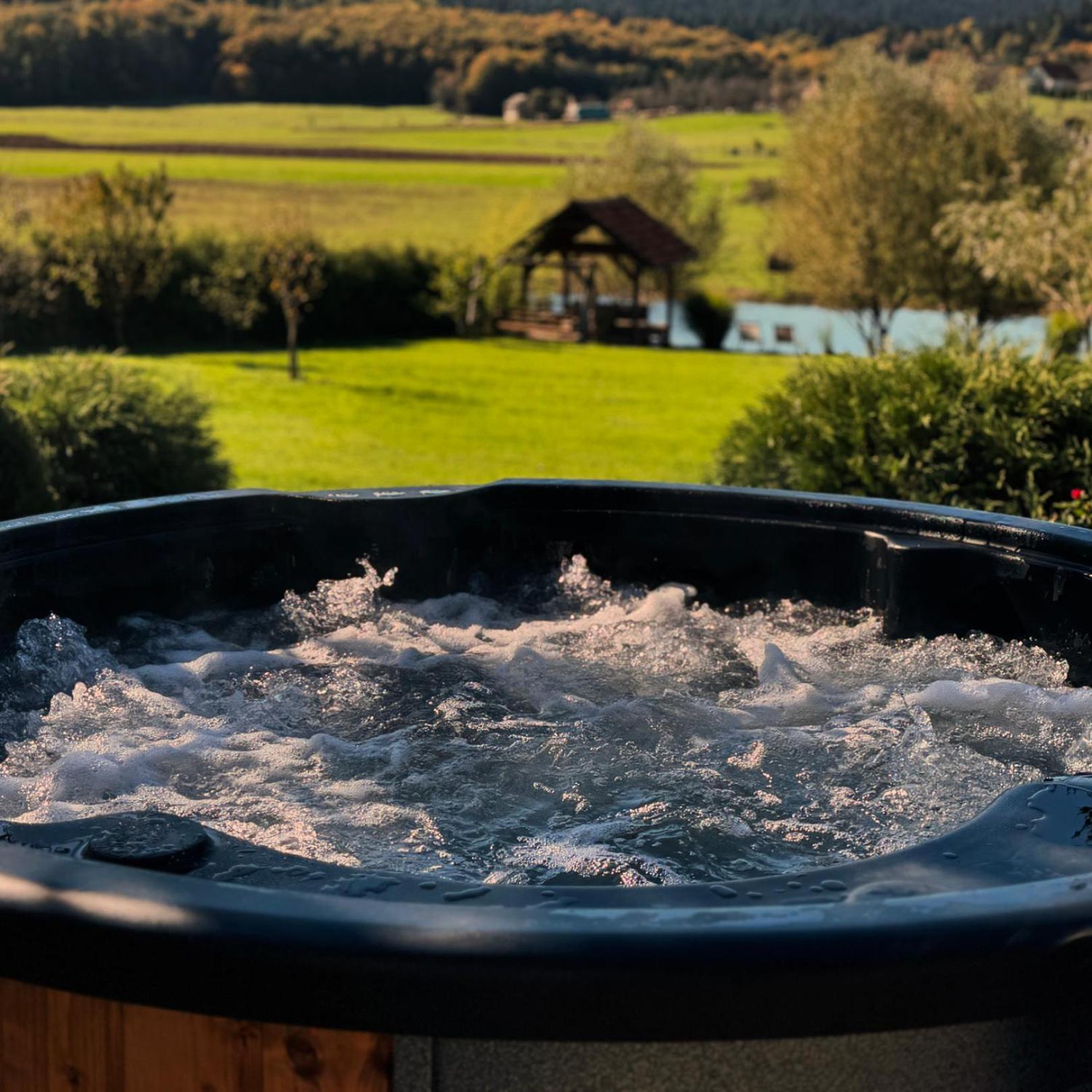 House Arupium - Hot Tub Villa Otocac Exterior photo